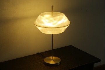 中古　超美品!!　YAMAGIWA(ヤマギワ)　TWILIGHT(トワイライト)　モダンで洗練されたデザインのテーブルランプ　(R-083002)