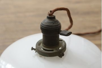 和製アンティーク　竹文様　カットガラス　レトロな切子が奥ゆかしい雰囲気を醸し出す天井照明(吊り下げ照明、シェード、ペンダントライト、電笠)(R-083007)