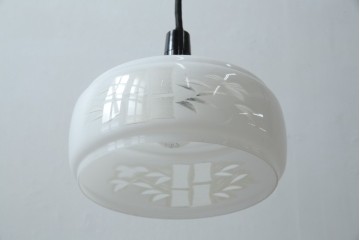 和製アンティーク　竹文様　カットガラス　レトロな切子が奥ゆかしい雰囲気を醸し出す天井照明　(R-083007)