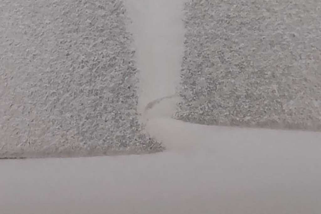 和製アンティーク　竹文様　カットガラス　レトロな切子が奥ゆかしい雰囲気を醸し出す天井照明　(R-083007)