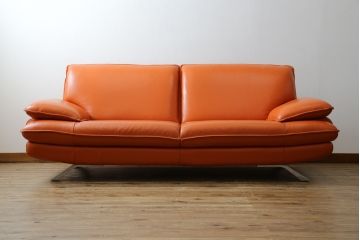 中古　美品　NICOLETTI HOME(ニコレッティ・ホーム)　Success(サクセス)　インテリアのアクセントになる本革張り3人掛けソファ(2.5人掛けソファ、2人掛けソファ、2P、2.5P、3P)(定価約65万円)(R-083009)