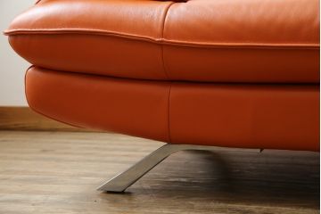 中古　美品　NICOLETTI HOME(ニコレッティ・ホーム)　Success(サクセス)　インテリアのアクセントになる本革張り3人掛けソファ(2.5人掛けソファ、2人掛けソファ、2P、2.5P、3P)(定価約65万円)(R-083009)