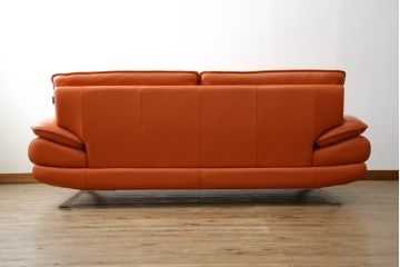 中古　美品　NICOLETTI HOME(ニコレッティ・ホーム)　Success(サクセス)　インテリアのアクセントになる本革張り3人掛けソファ(2.5人掛けソファ、2人掛けソファ、2P、2.5P、3P)(定価約65万円)(R-083009)