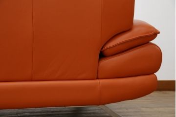 中古　美品　NICOLETTI HOME(ニコレッティ・ホーム)　Success(サクセス)　インテリアのアクセントになる本革張り3人掛けソファ(2.5人掛けソファ、2人掛けソファ、2P、2.5P、3P)(定価約65万円)(R-083009)