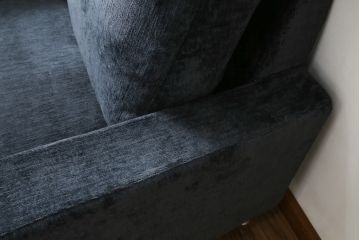 中古　超美品　高級品　TAKUMI(匠)ソファ　RIAN(利庵)シリーズ　PF　ハイバックソファ　ゆったりとした寛ぎの時間を演出する一人掛けソファ(1P、1人掛け、イス、椅子)(定価約50万円)(R-083012)