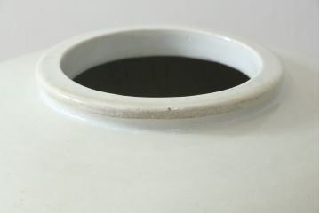 和製アンティーク　超特大!!　花器に最適!!　明治期　伊万里　白磁　古い造り酒屋の味わい深い大酒甕(酒壺、酒器、かめ、つぼ、壷)(R-083014)