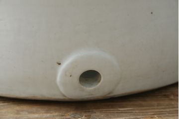 和製アンティーク　超特大!!　花器に最適!!　明治期　伊万里　白磁　古い造り酒屋の味わい深い大酒甕(酒壺、酒器、かめ、つぼ、壷)(R-083014)