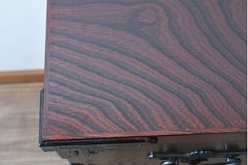 中古　超美品　岩谷堂箪笥　「菊幸」　漆塗り　重厚感ある金具が上品な雰囲気!!こったデザインの帳場箪笥　定価約60万円　(R-083016)