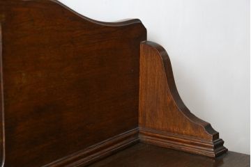 イギリスアンティーク　オーク材　すっきりとしたデザインのバルボスレッグ素敵なミラーバックサイドボード(収納棚、戸棚、サイドキャビネット、英国)(R-083018)