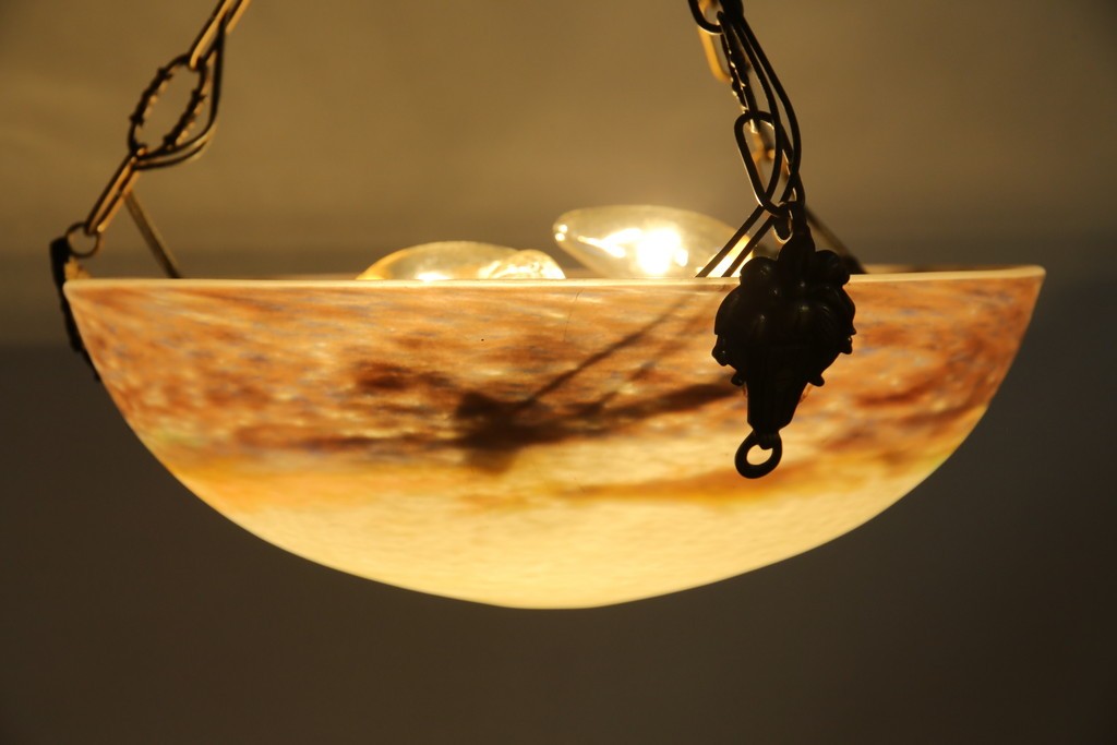 フランスアンティーク　アールヌーヴォー　アール・デコ期　ミューラー兄弟(Muller Freres Luneville)　優美な色彩でヨーロッパ的な品格と温もりを感じる吊り下げ照明　(R-083019)