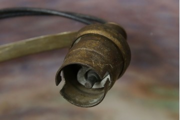 フランスアンティーク　アールヌーヴォー　アール・デコ期　ミューラー兄弟(Muller Freres Luneville)　優美な色彩でヨーロッパ的な品格と温もりを感じる吊り下げ照明　(R-083019)