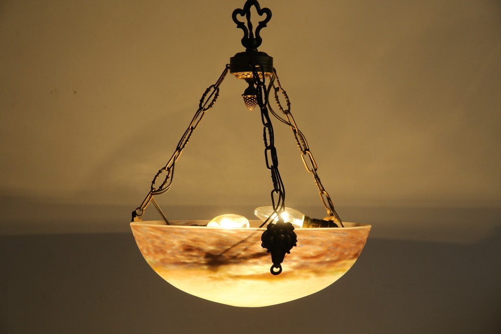 フランスアンティーク　アールヌーヴォー　アール・デコ期　ミューラー兄弟(Muller Freres Luneville)　優美な色彩でヨーロッパ的な品格と温もりを感じる吊り下げ照明　(R-083019)