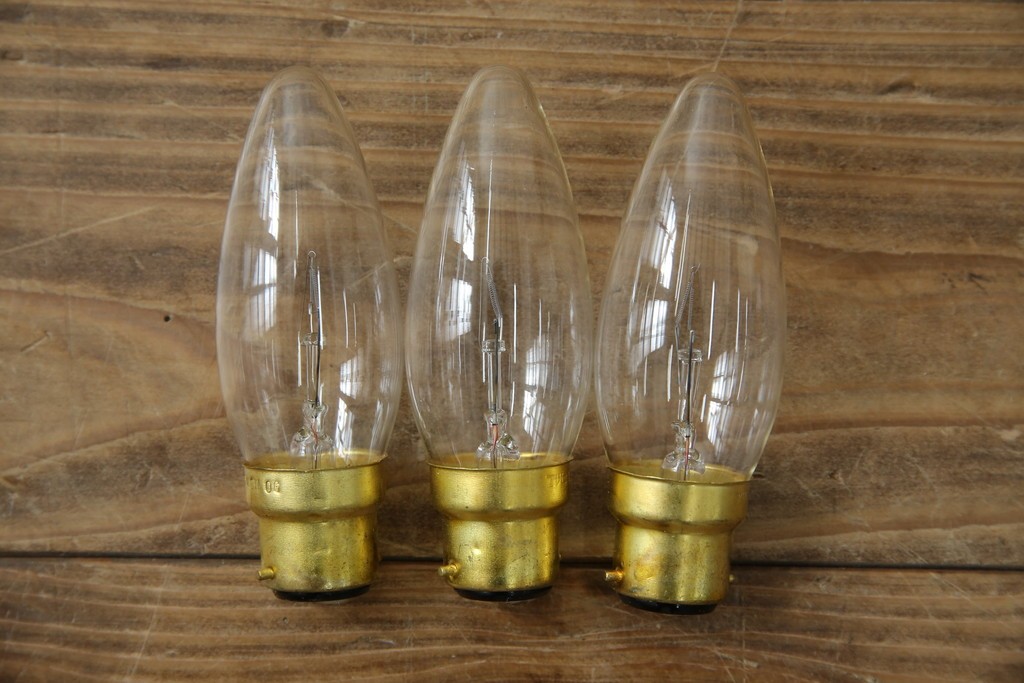 フランスアンティーク　アールヌーヴォー　アール・デコ期　ミューラー兄弟(Muller Freres Luneville)　優美な色彩でヨーロッパ的な品格と温もりを感じる吊り下げ照明　(R-083019)