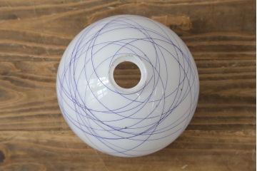 和製アンティーク　希少品!!　大正〜昭和初期　青い流線模様の珍しい電笠(天井照明、吊り下げ照明、シェード、ペンダントライト)(R-083021)