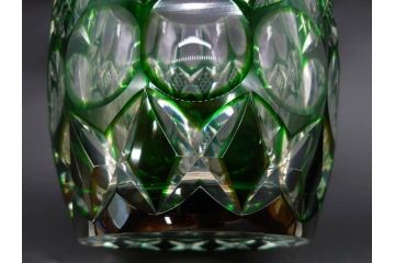 昭和レトロ　ノリタケクリスタル　切子　色被せ　緑　繊細なカットが輝きを放つ!存在感抜群の花瓶(フラワーベース、花器、花生、花入、ガラス、硝子)(R-083022)