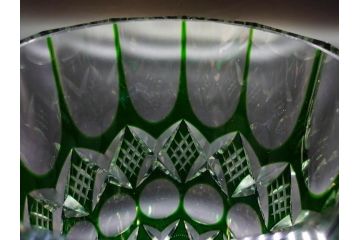 昭和レトロ　ノリタケクリスタル　切子　色被せ　緑　繊細なカットが輝きを放つ!存在感抜群の花瓶(フラワーベース、花器、花生、花入、ガラス、硝子)(R-083022)