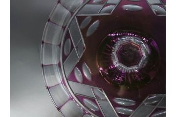 戦前　当時物　切子　色被せ　紫　洗練されたデザインが優美な印象を与えるコンポート(フルーツスタンド、フルーツ皿、脚付きボウル、果物入れ、デザートディッシュ、ガラス、硝子)(R-083023)