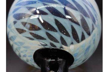 戦前　当時物　碗型　乳白　鱗文　エナメル脚　上品な和の趣溢れる氷コップ(グラス、和ガラス、硝子)(R-083024)