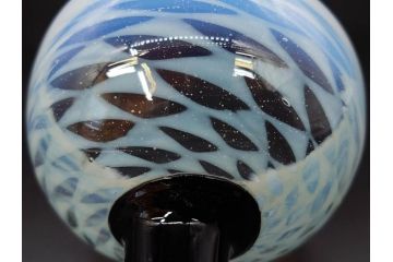戦前　当時物　碗型　乳白　鱗文　エナメル脚　上品な和の趣溢れる氷コップ(グラス、和ガラス、硝子)(R-083024)