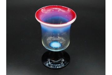 戦前　当時物　棗型(なつめ形)　乳白ぼかし　鱗文　赤縁　エナメル脚　可愛らしい雰囲気を醸し出す氷コップ2客セット(ベル型?、グラス、和ガラス、硝子)(R-083025)