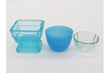 大正〜昭和初期　菓子型　ギヤマン　涼やかな雰囲気の小鉢3点セット(深皿、深鉢、和ガラス、硝子)(R-083030)