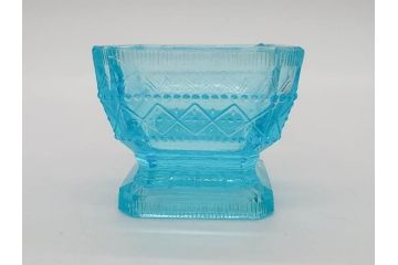 大正〜昭和初期　菓子型　ギヤマン　涼やかな雰囲気の小鉢3点セット(深皿、深鉢、和ガラス、硝子)(R-083030)
