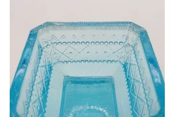大正〜昭和初期　菓子型　ギヤマン　涼やかな雰囲気の小鉢3点セット(深皿、深鉢、和ガラス、硝子)(R-083030)