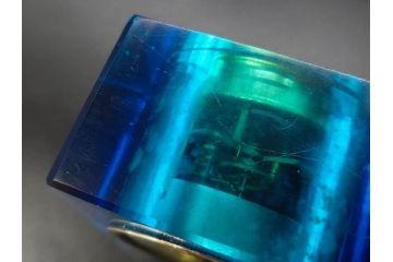 ジャンク品　戦前　東洋時計株式会社(TOYO CLOCK FACTORY)　ゼンマイ式　細やかな意匠が施されたエレガントな雰囲気溢れる置時計(置き時計、日本製、ガラス、硝子)(R-083033)