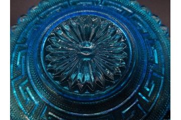 戦前　プレスガラス　鹿に紅葉　ポンド皿　ガラス皿4枚セット(SMALL GAINS、BRING RICHESIN、雷文、格言皿、小皿、和ガラス、硝子)(R-083035)