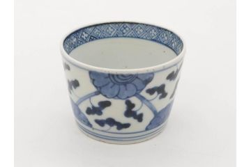 江戸期　古伊万里　染付　花唐草文　爽やかな藍色が素敵なそば猪口5客セット(蕎麦猪口、湯呑み、湯のみ、和食器)(R-083042)