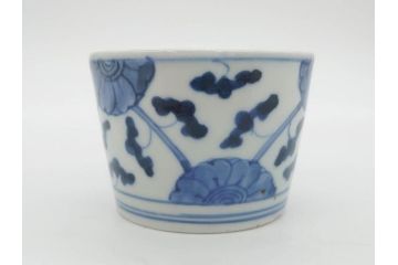 江戸期　古伊万里　染付　花唐草文　爽やかな藍色が素敵なそば猪口5客セット(蕎麦猪口、湯呑み、湯のみ、和食器)(R-083042)