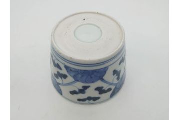 江戸期　古伊万里　染付　花唐草文　爽やかな藍色が素敵なそば猪口5客セット(蕎麦猪口、湯呑み、湯のみ、和食器)(R-083042)