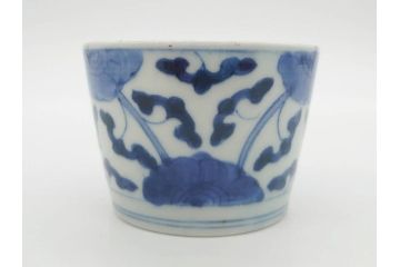 江戸期　古伊万里　染付　花唐草文　爽やかな藍色が素敵なそば猪口5客セット(蕎麦猪口、湯呑み、湯のみ、和食器)(R-083042)