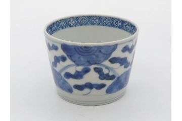 江戸期　古伊万里　染付　花唐草文　爽やかな藍色が素敵なそば猪口5客セット(蕎麦猪口、湯呑み、湯のみ、和食器)(R-083043)