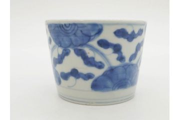 江戸期　古伊万里　染付　花唐草文　爽やかな藍色が素敵なそば猪口5客セット(蕎麦猪口、湯呑み、湯のみ、和食器)(R-083043)