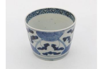 江戸期　古伊万里　染付　花唐草文　爽やかな藍色が素敵なそば猪口5客セット(蕎麦猪口、湯呑み、湯のみ、和食器)(R-083043)