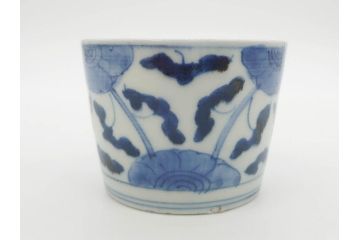 江戸期　古伊万里　染付　花唐草文　爽やかな藍色が素敵なそば猪口5客セット(蕎麦猪口、湯呑み、湯のみ、和食器)(R-083043)