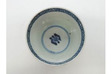江戸期　古伊万里　染付　花唐草文　爽やかな藍色が素敵なそば猪口5客セット(蕎麦猪口、湯呑み、湯のみ、和食器)(R-083043)
