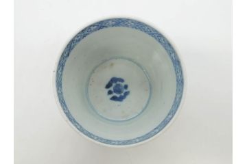 江戸期　古伊万里　染付　花唐草文　爽やかな藍色が素敵なそば猪口5客セット(蕎麦猪口、湯呑み、湯のみ、和食器)(R-083043)