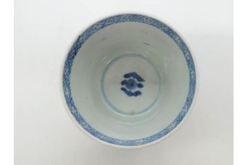 江戸期　古伊万里　染付　花唐草文　爽やかな藍色が素敵なそば猪口5客セット(蕎麦猪口、湯呑み、湯のみ、和食器)(R-083043)