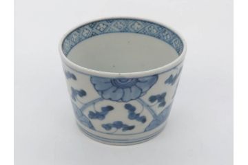 江戸期　古伊万里　染付　花唐草文　爽やかな藍色が素敵なそば猪口5客セット(蕎麦猪口、湯呑み、湯のみ、和食器)(R-083043)