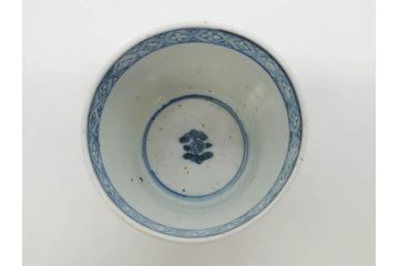 江戸期　古伊万里　染付　花唐草文　爽やかな藍色が素敵なそば猪口5客セット(蕎麦猪口、湯呑み、湯のみ、和食器)(R-083043)