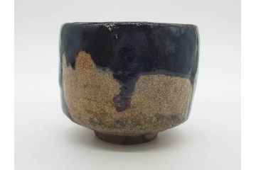 大樋焼　大樋平六(開発文七?)　3.7寸　上品な和の雰囲気を醸し出す茶碗(抹茶碗、茶道具、茶器、三寸七分、和食器、共箱付き)(R-083045)