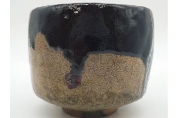 大樋焼　大樋平六(開発文七?)　3.7寸　上品な和の雰囲気を醸し出す茶碗(抹茶碗、茶道具、茶器、三寸七分、和食器、共箱付き)(R-083045)