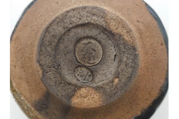 大樋焼　大樋平六(開発文七?)　3.7寸　上品な和の雰囲気を醸し出す茶碗(抹茶碗、茶道具、茶器、三寸七分、和食器、共箱付き)(R-083045)