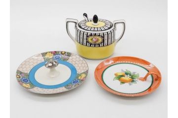 戦前　オールドノリタケ　NORITAKE　ラスター彩　ハンドル付　レモン　アールデコ　それぞれ華やかなデザインが素敵なプレート2枚&シュガーポットセット(サンドウィッチ、サンドイッチ、キャンディーディッシュ、アクセサリートレー、トレイ、小皿、中皿、洋食器)(R-083046)
