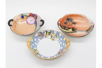 オールドノリタケ　NORITAKE　ラスター彩　金彩　ハンドル付　食卓を彩る華やかなボウル3点セット(風景、花、蝶、ハンドペイント、プレート、深皿、洋食器)(R-083047)