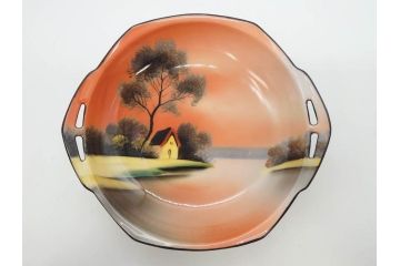 オールドノリタケ　NORITAKE　ラスター彩　金彩　ハンドル付　食卓を彩る華やかなボウル3点セット(風景、花、蝶、ハンドペイント、プレート、深皿、洋食器)(R-083047)