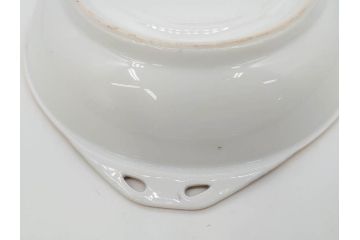 オールドノリタケ　NORITAKE　ラスター彩　金彩　ハンドル付　食卓を彩る華やかなボウル3点セット(風景、花、蝶、ハンドペイント、プレート、深皿、洋食器)(R-083047)