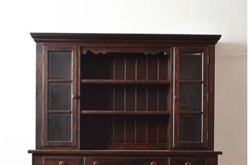 和製ビンテージ　松本民芸家具　脚付きリメイク　上品な佇まいが和洋どちらの空間にも馴染むサイドボード(カップボード、食器棚、飾り棚、キャビネット、ヴィンテージ)(R-083057)